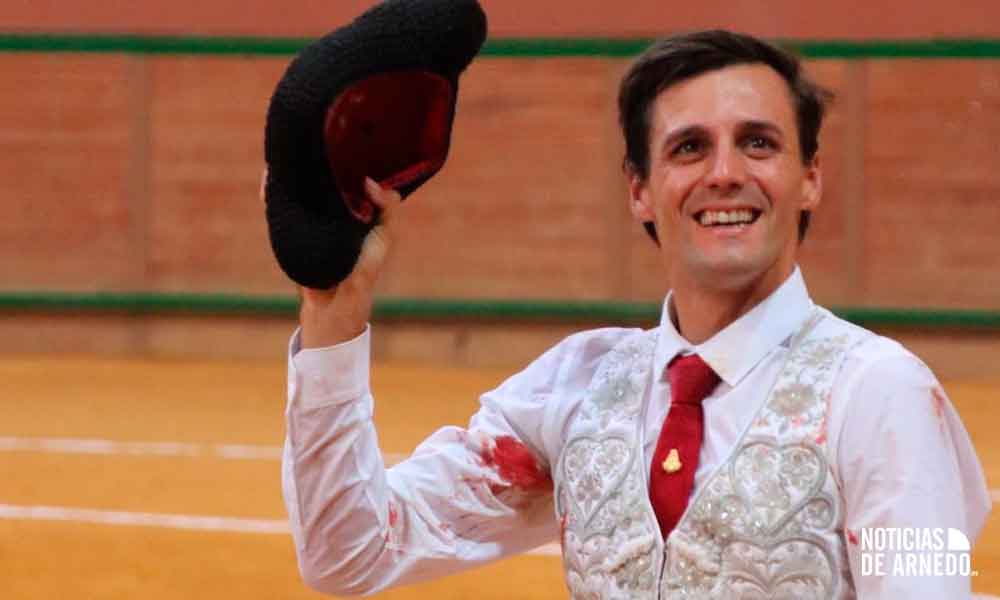 El ganador del Zapato de Oro 2019, Francisco Montero, en el Arnedo Arena