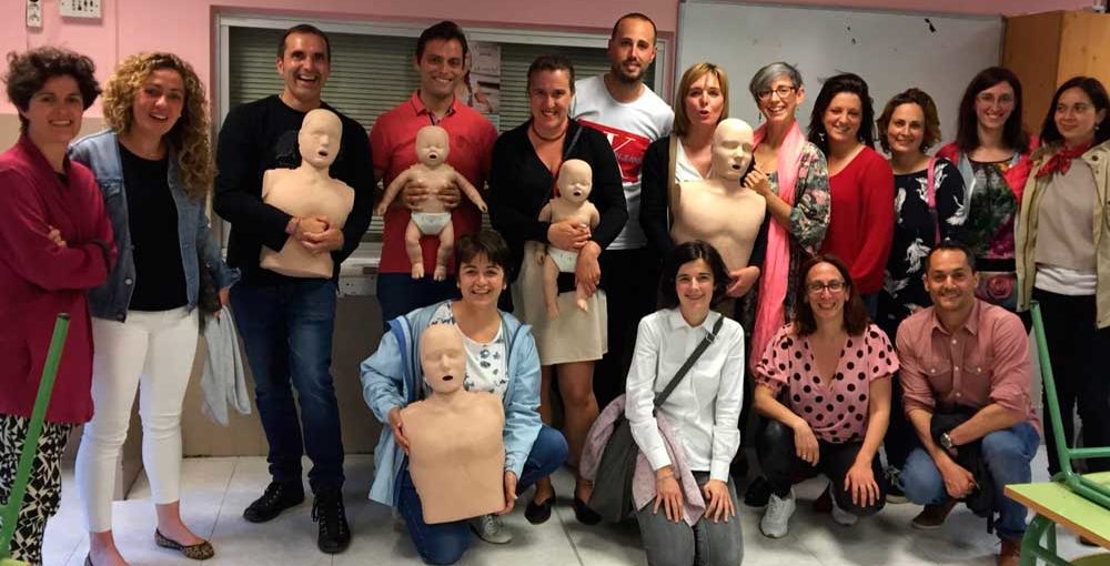 Taller de primeros auxilios en una AMPA de un colegio riojano Taller de primeros auxilios en una AMPA de un colegio riojano