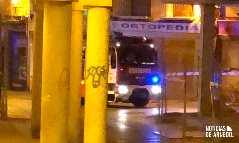 Bomberos del CEIS Rioja se dirigen a calle Royo