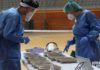 Profesionales sanitarios trabajando en el dispositivo de test de antígenos del Arnedo Arena (Noviembre 2020)