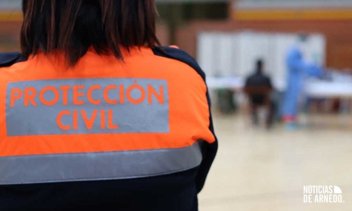 Voluntaria de Protección Civil en el dispositivo de cribado masivo de antígenos del Arnedo Arena en noviembre 2020 Voluntaria de Protección Civil en el dispositivo de cribado masivo de antígenos del Arnedo Arena en noviembre 2020